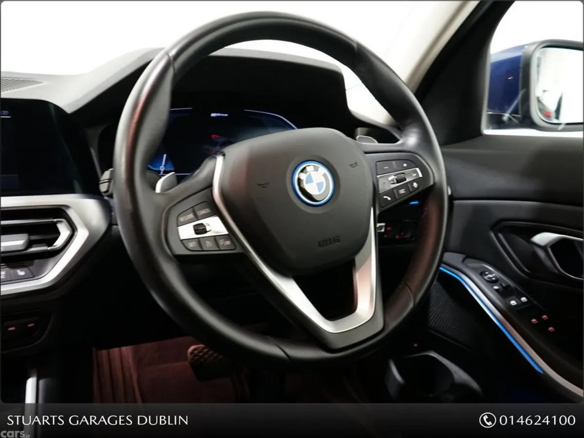 BMW 3-Series Saloon, Petrol Plug-in Hybrid, 2022, Blue