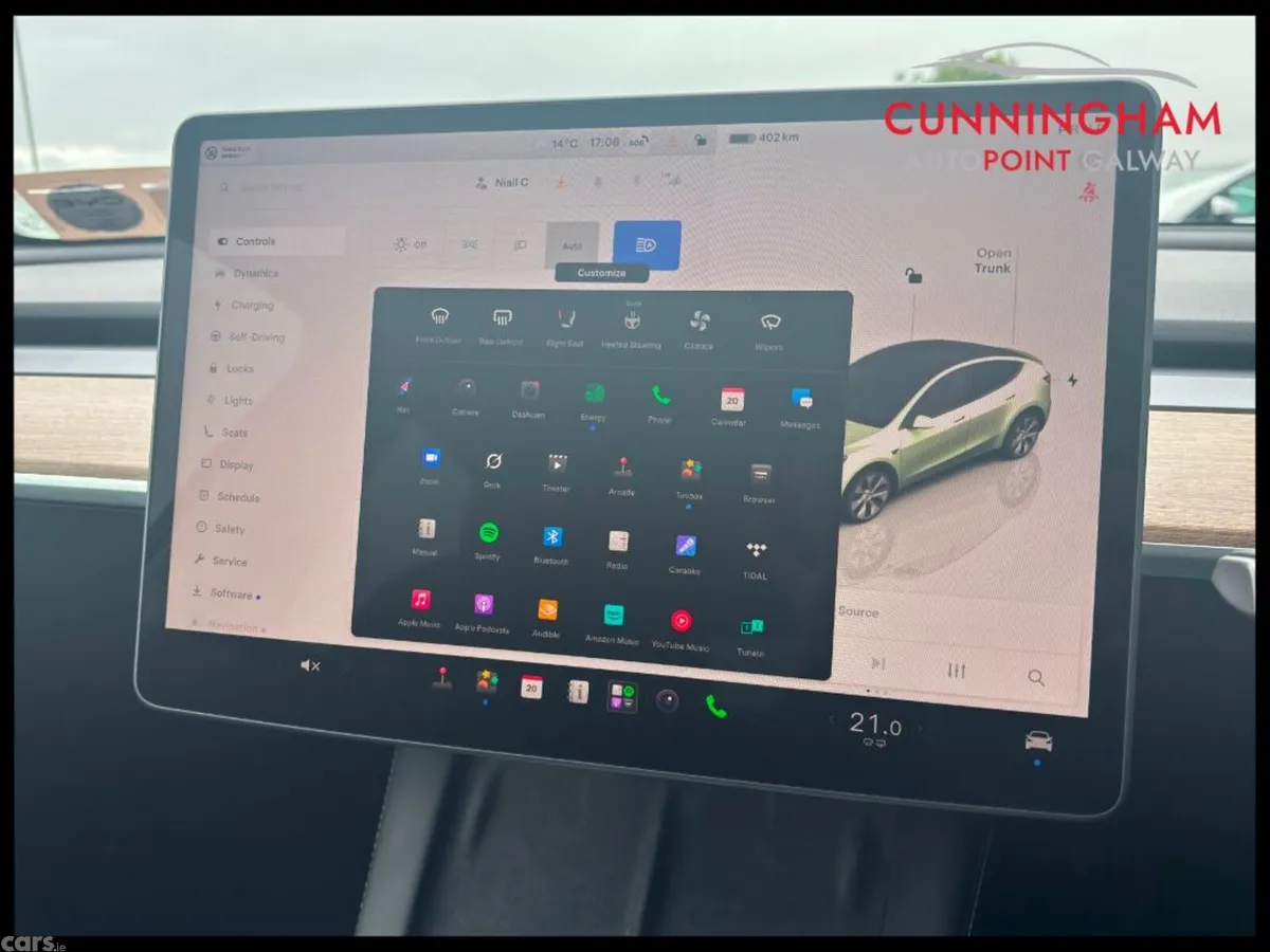 Tesla Model Y MPV, Electric, 2024, White