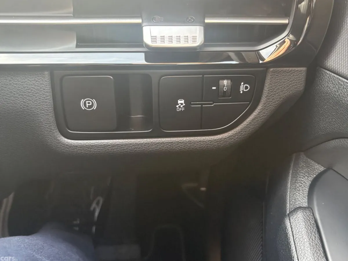 Kia Sportage SUV, Diesel, 2027, Grey