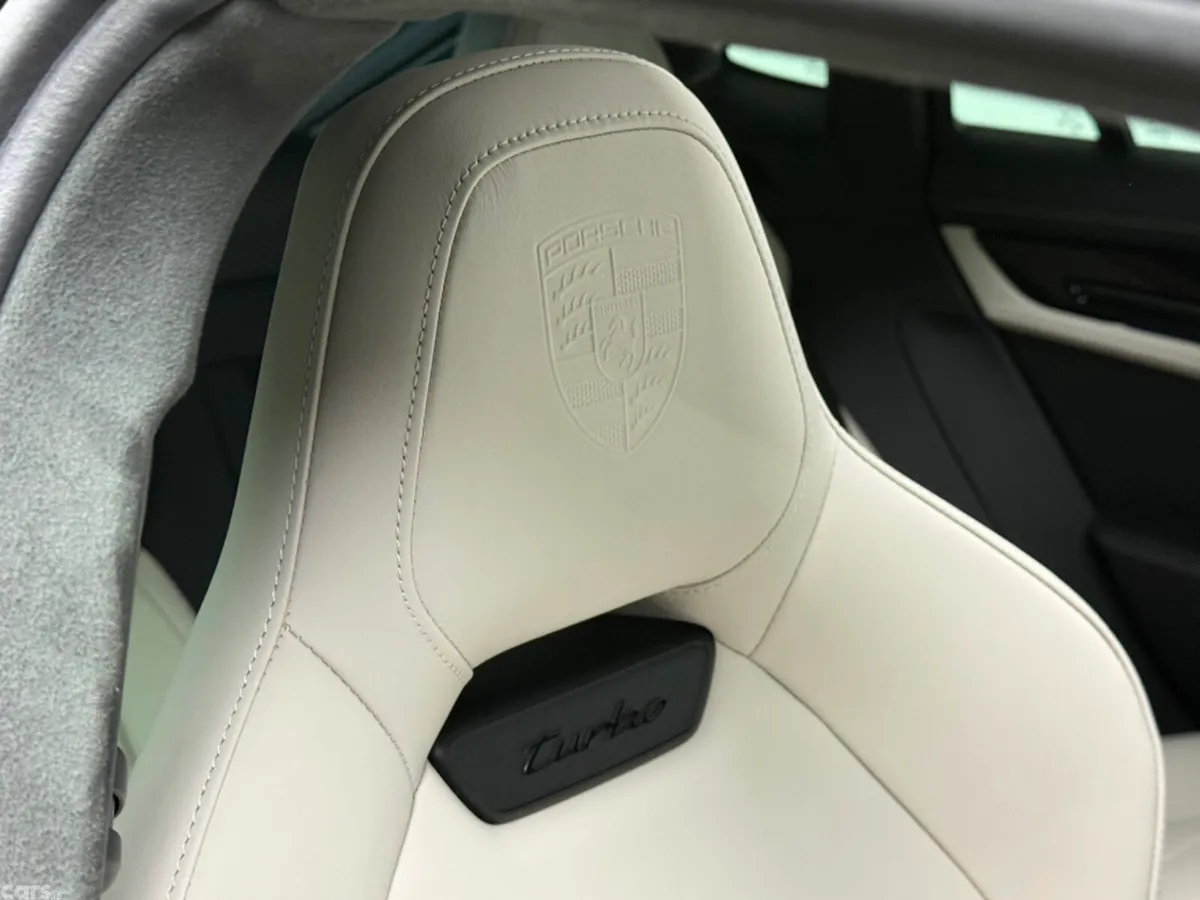 Porsche Panamera Hatchback, Petrol Plug-in Hybrid, 2025, Black