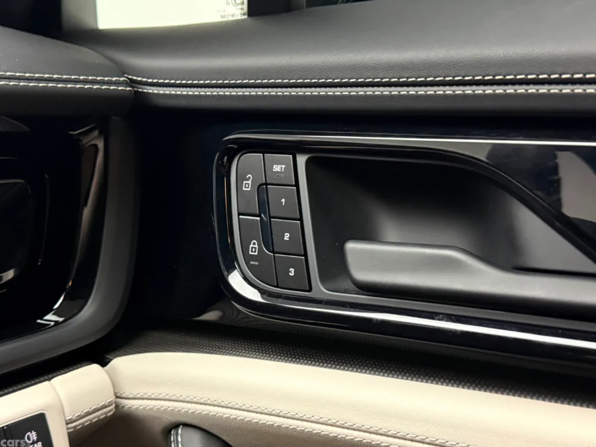 Porsche Panamera Hatchback, Petrol Plug-in Hybrid, 2025, Black