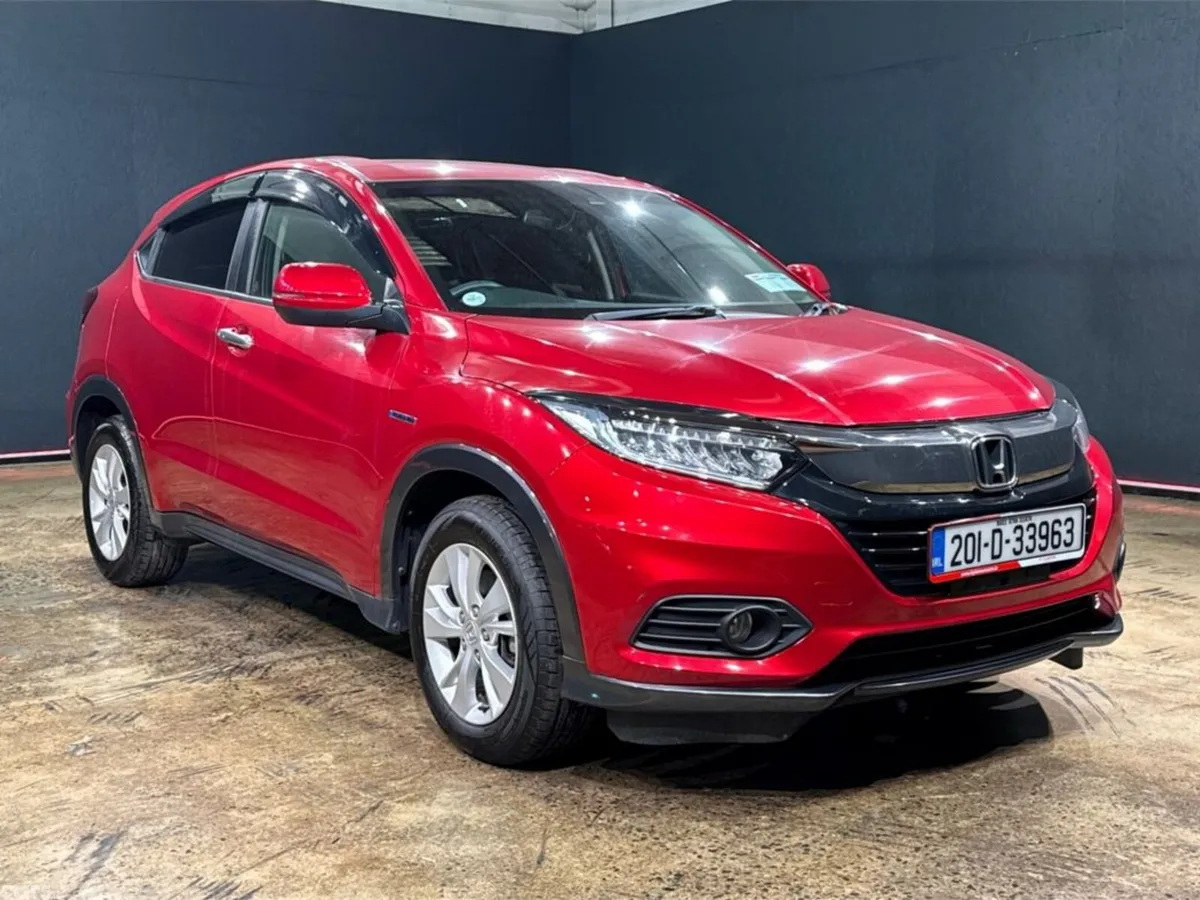 Honda Vezel SUV, Petrol Hybrid, 2020, Red