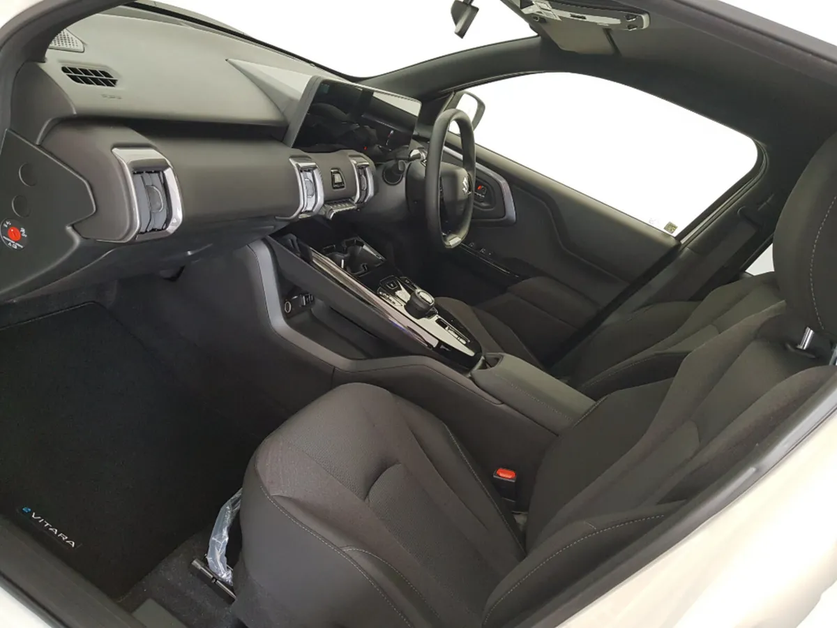 Suzuki Vitara SUV, Electric, 2026, Silver