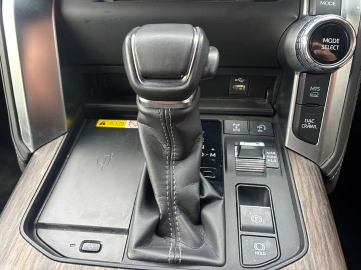 Toyota Land Cruiser SUV, Diesel, 2024, White