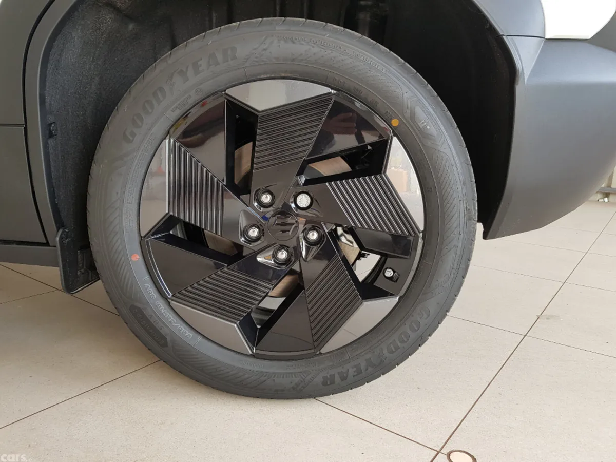 Suzuki Vitara SUV, Electric, 2026, Silver
