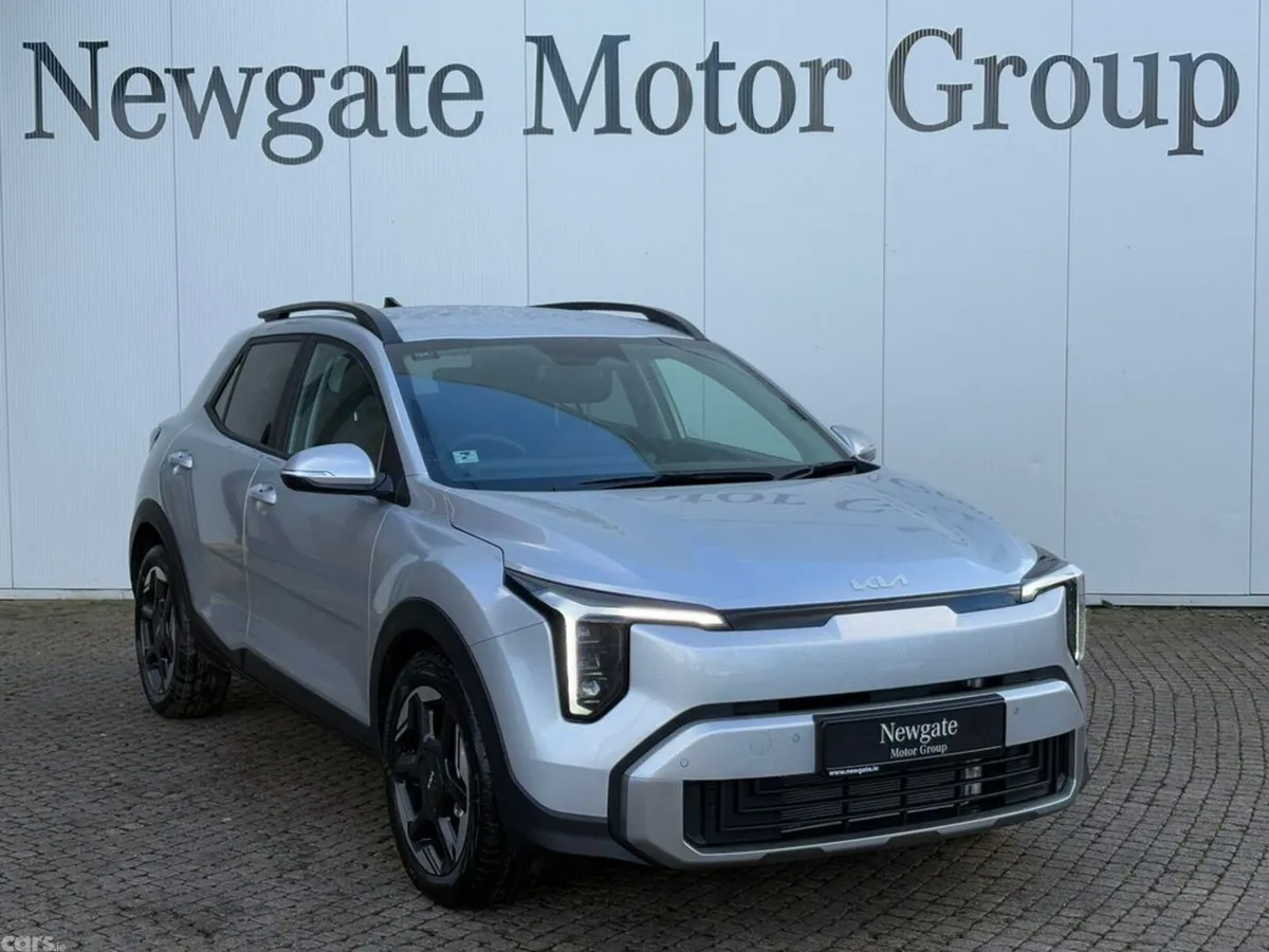 Kia Stonic Hatchback, Petrol, 2027, Silver
