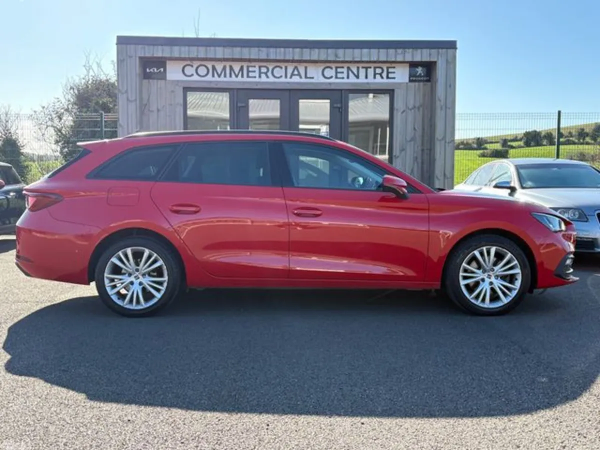 SEAT Leon Estate, Diesel, 2021, Red