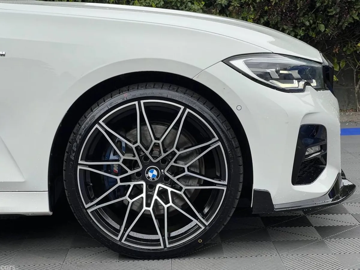 BMW 3-Series Saloon, Petrol Plug-in Hybrid, 2021, White