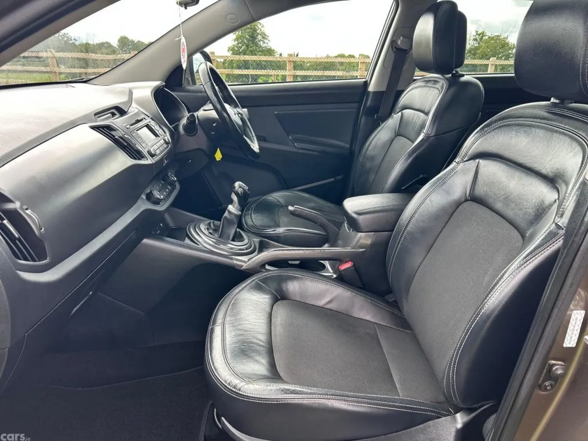 Kia Sportage SUV, Diesel, 2013, Brown