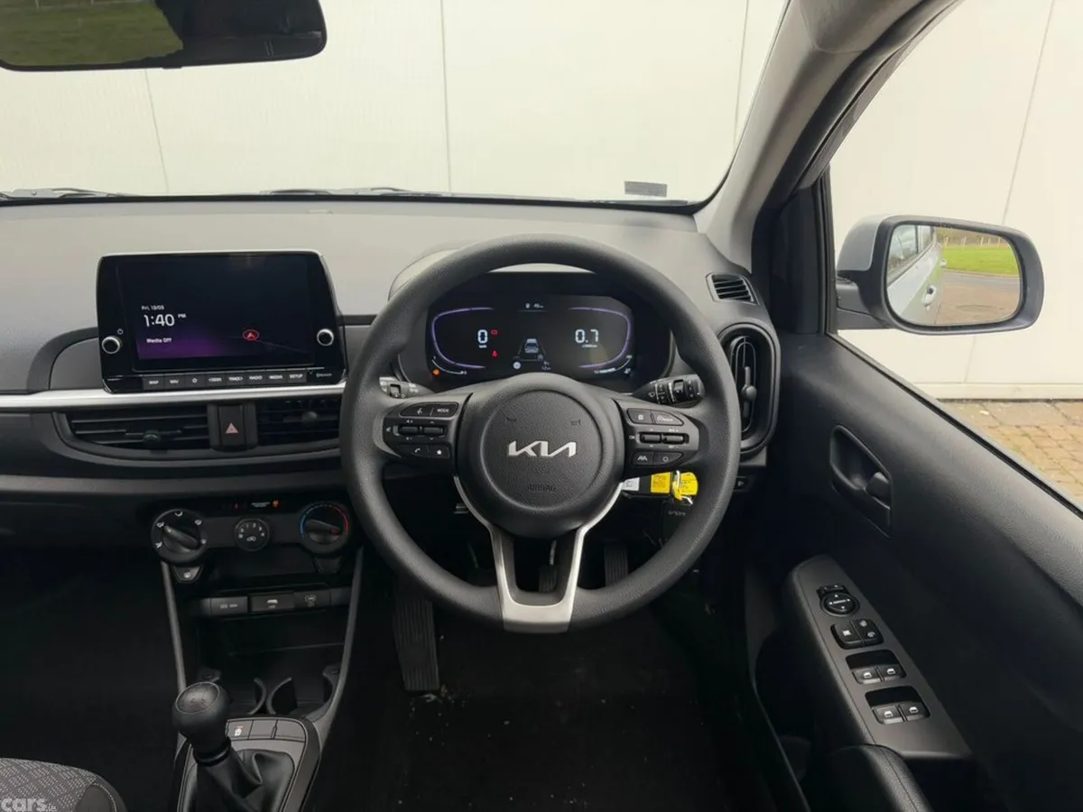 Kia Picanto Hatchback, Petrol, 2027, Silver