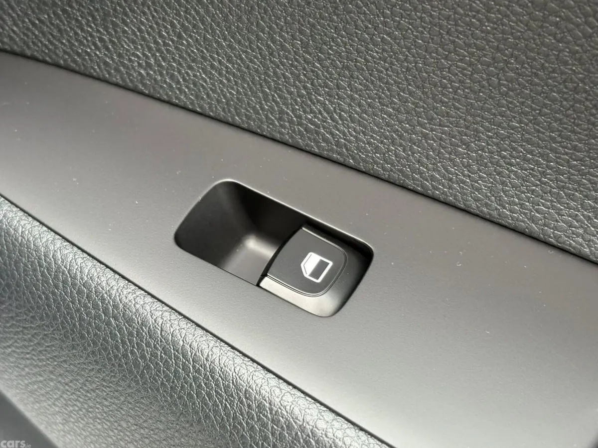 Kia Picanto Hatchback, Petrol, 2027, Silver