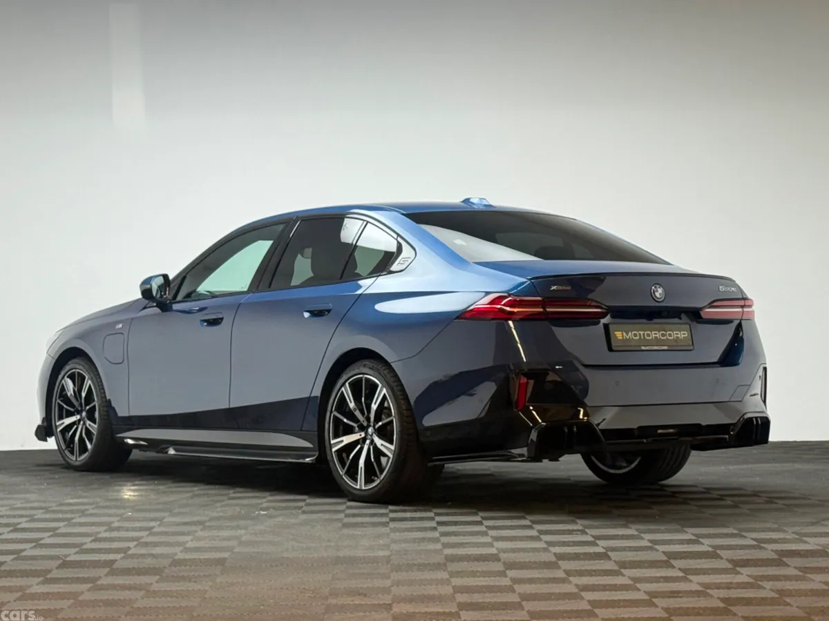 BMW 5-Series Saloon, Petrol Plug-in Hybrid, 2025, Blue