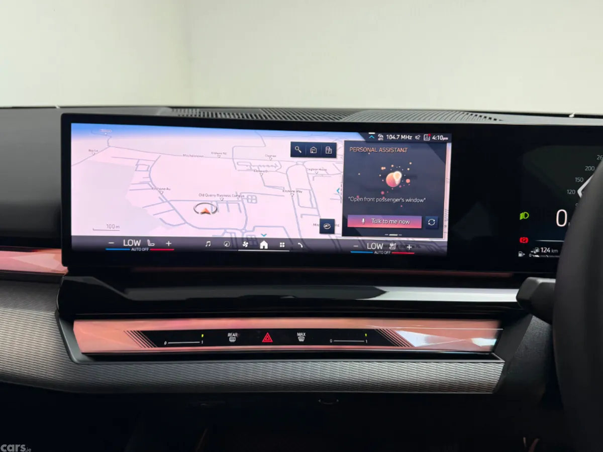 BMW 5-Series Saloon, Petrol Plug-in Hybrid, 2025, Blue