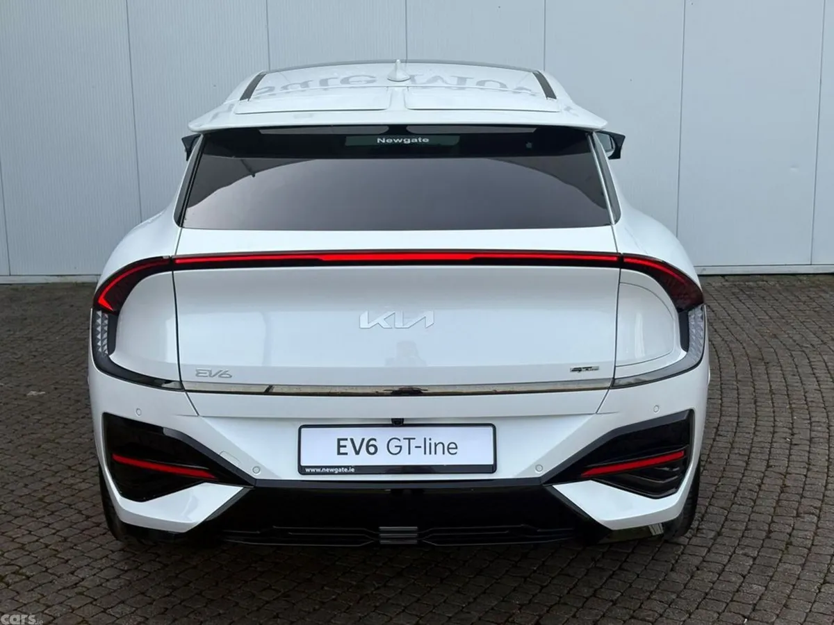 Kia EV6 Hatchback, Electric, 2027, White