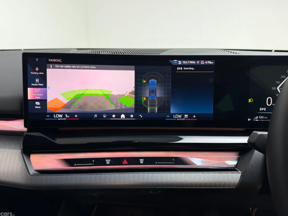 BMW 5-Series Saloon, Petrol Plug-in Hybrid, 2025, Blue