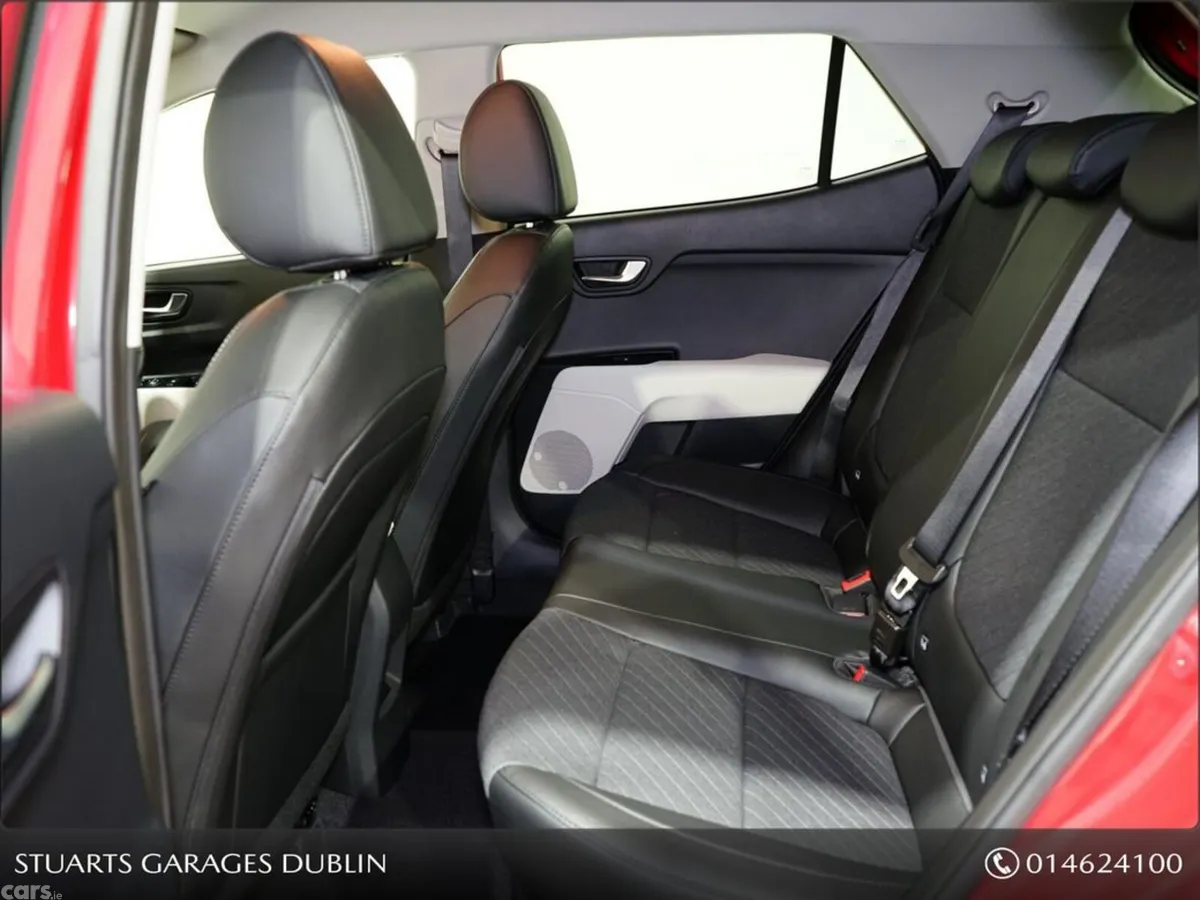 Kia Stonic SUV, Petrol, 2026, Red