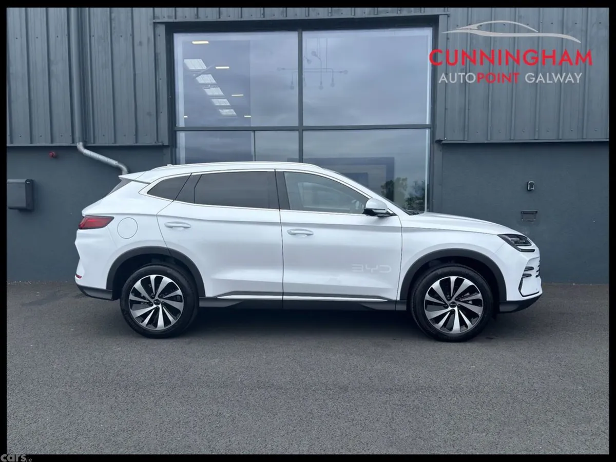 BYD SEAL U SUV, Petrol Plug-in Hybrid, 2027, White