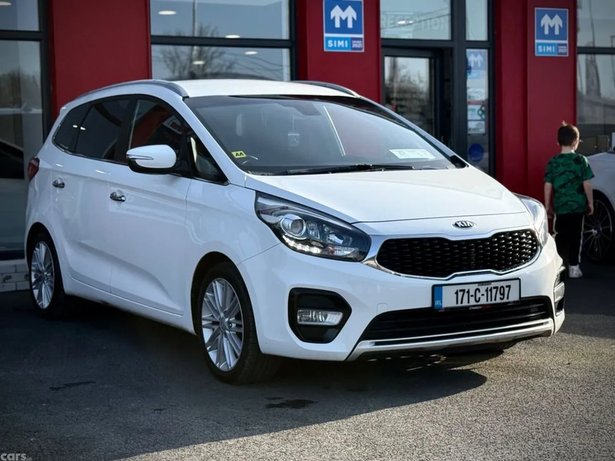 Kia Carens Estate, Diesel, 2017, White