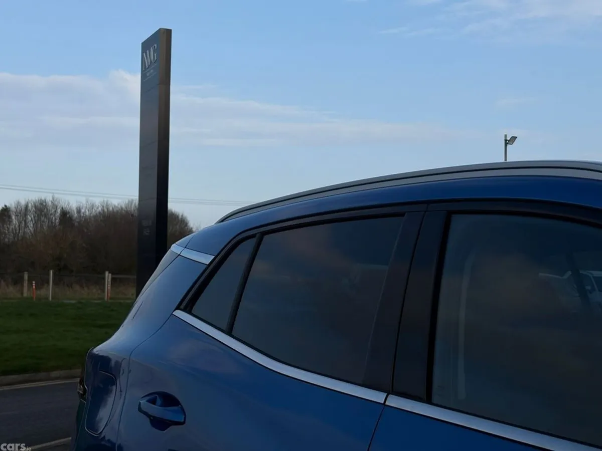 Kia Sportage SUV, Petrol Plug-in Hybrid, 2027, Blue