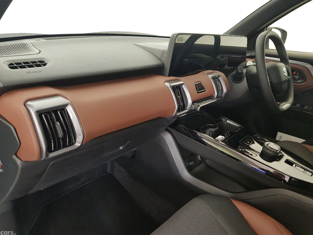 Suzuki Vitara SUV, Electric, 2026, Silver