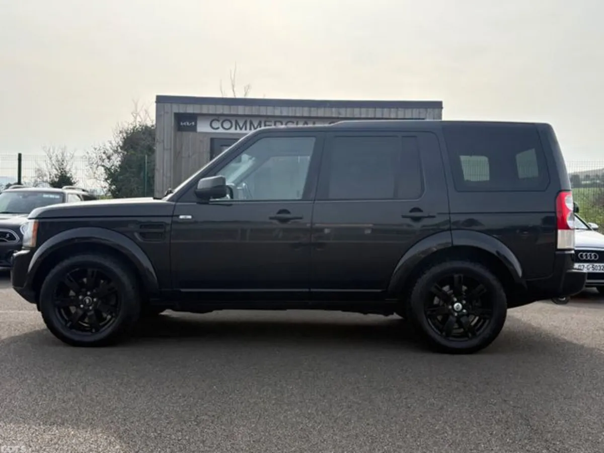 Land Rover Discovery SUV, Diesel, 2012, Black