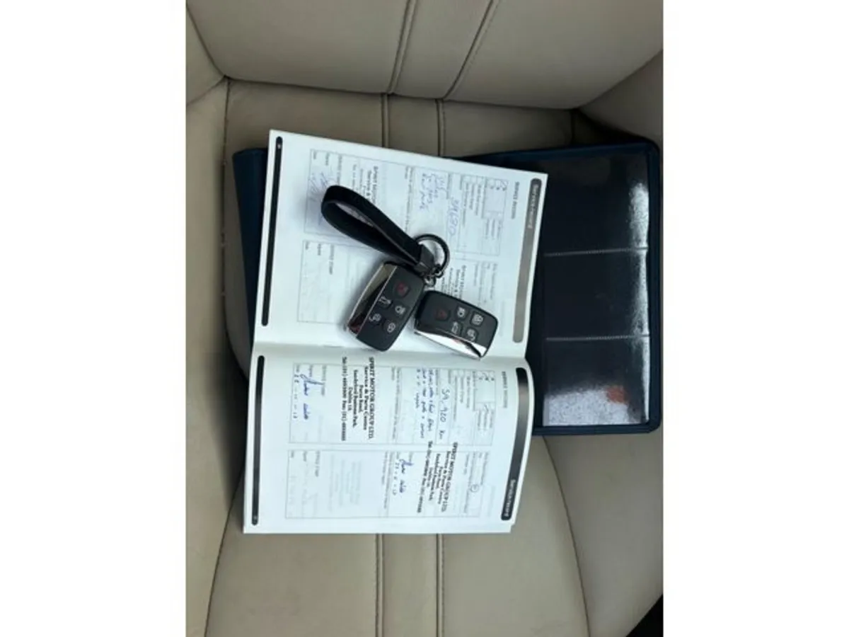 Land Rover Discovery SUV, Diesel, 2012, Black