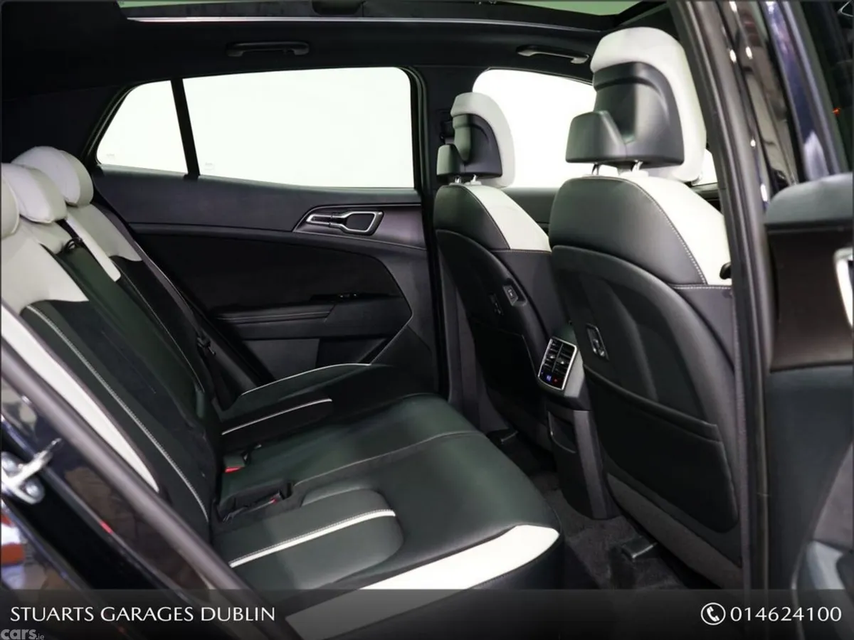Kia Sportage SUV, Petrol Hybrid, 2027, Black