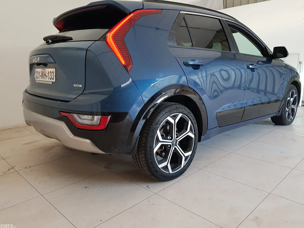 Kia Niro MPV, Petrol Plug-in Hybrid, 2023, Blue