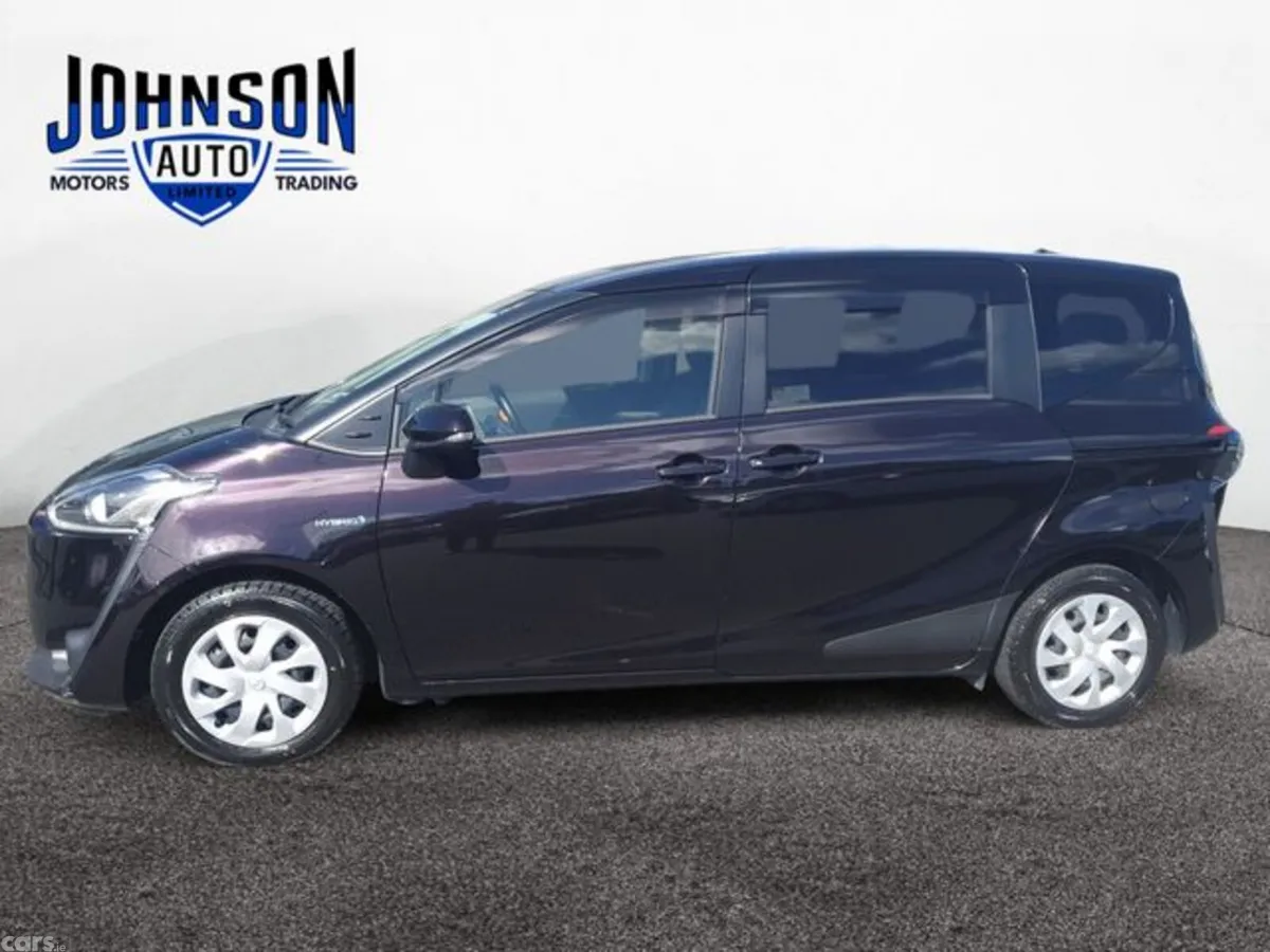 Toyota Sienta MPV, Petrol, 2018, Blue