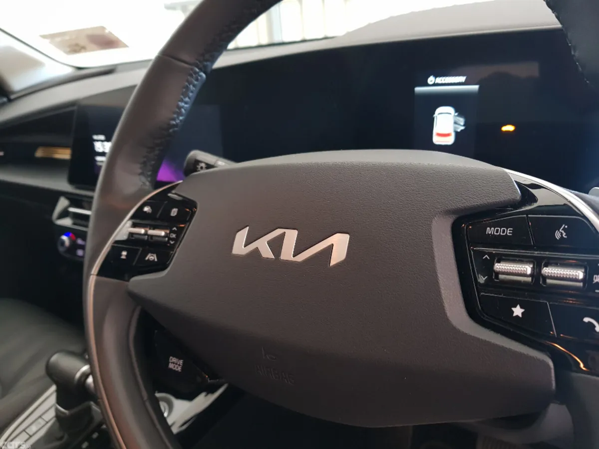 Kia Niro MPV, Petrol Plug-in Hybrid, 2023, Blue