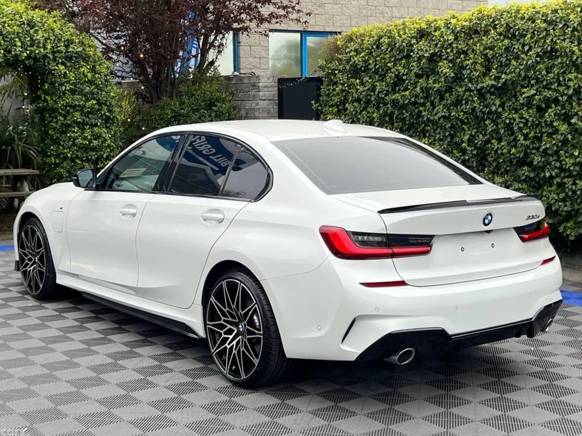 BMW 3-Series Saloon, Petrol Plug-in Hybrid, 2021, White