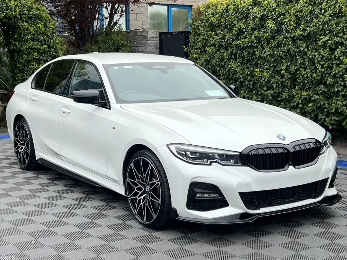 BMW 3-Series Saloon, Petrol Plug-in Hybrid, 2021, White