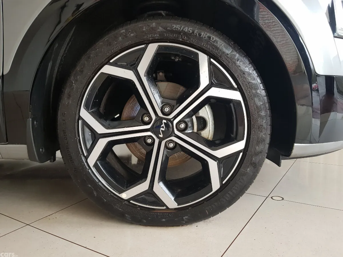 Kia Niro MPV, Petrol Plug-in Hybrid, 2023, Grey