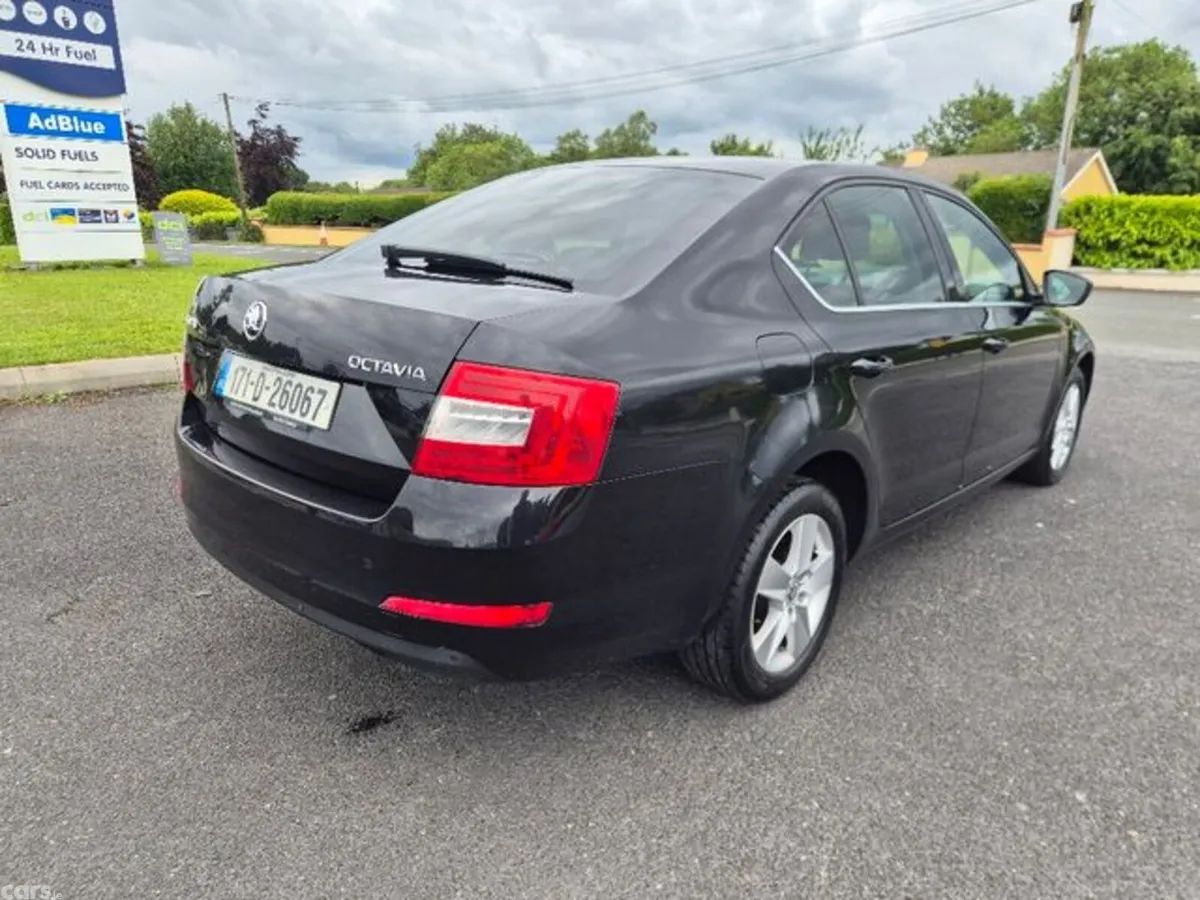 Skoda Octavia Hatchback, Diesel, 2017, Black