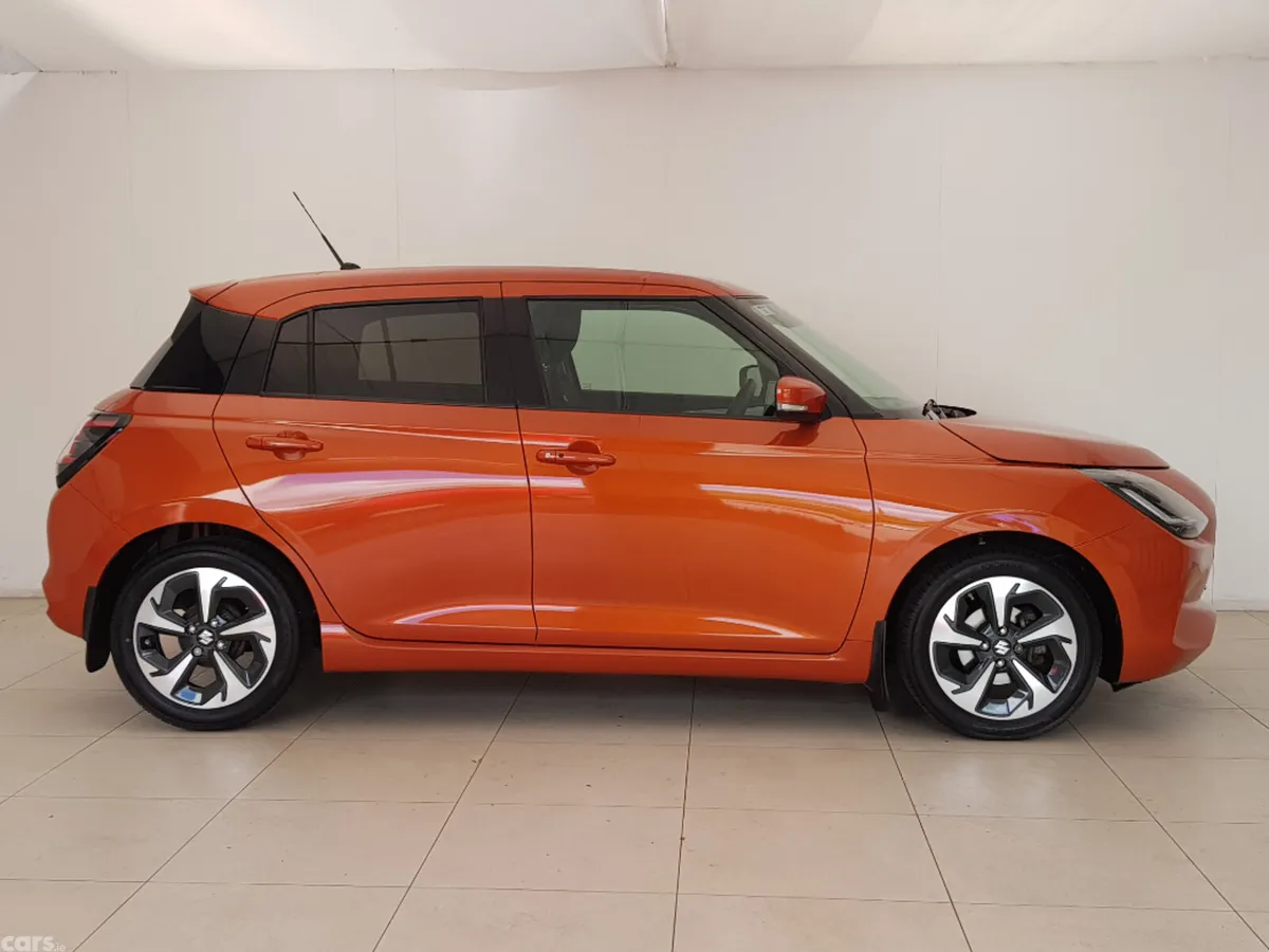 Suzuki Swift Hatchback, Petrol Hybrid, 2024, Orange