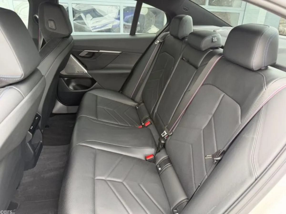 BMW 5-Series Saloon, Petrol Plug-in Hybrid, 2025, White