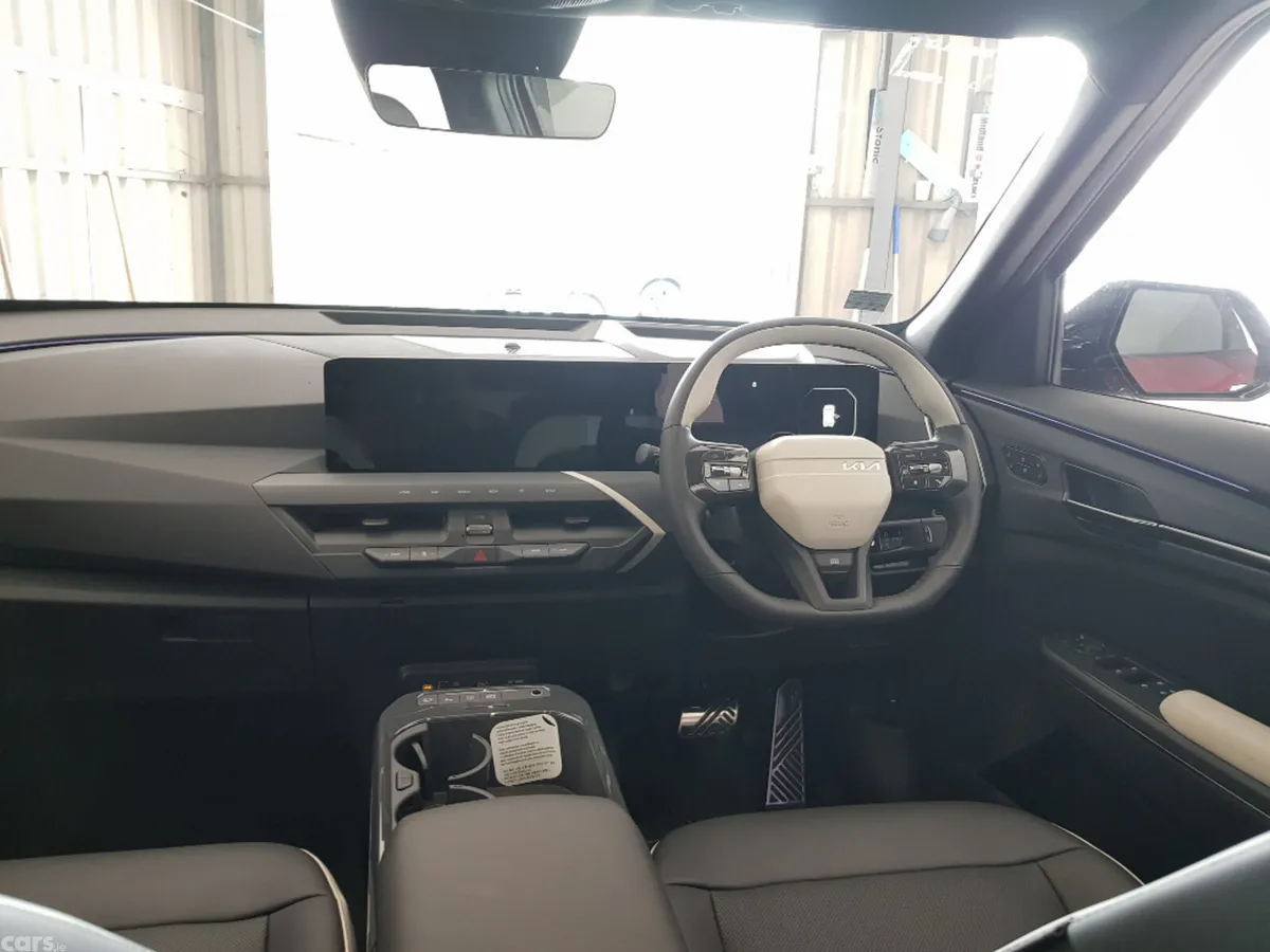 Kia EV5 SUV, Electric, 2026, Red
