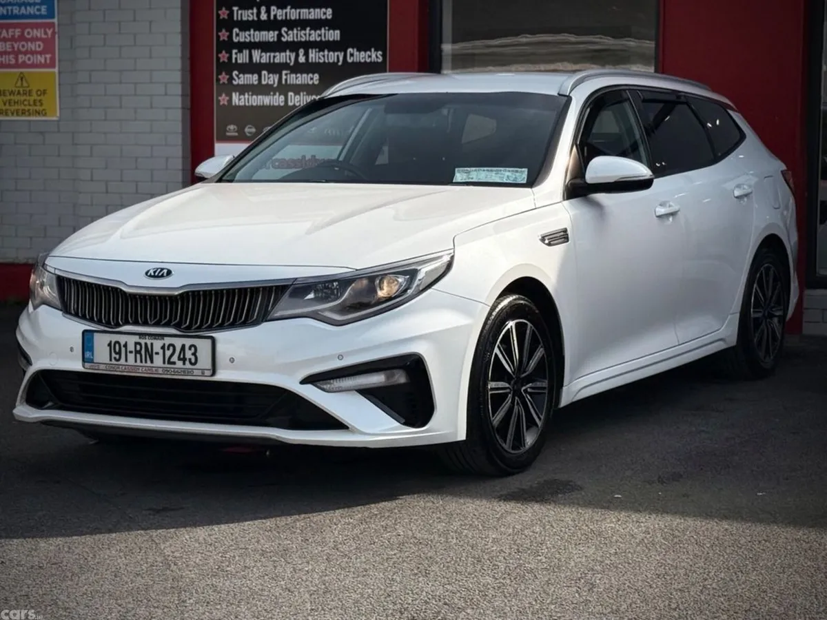Kia Optima Estate, Diesel, 2019, White