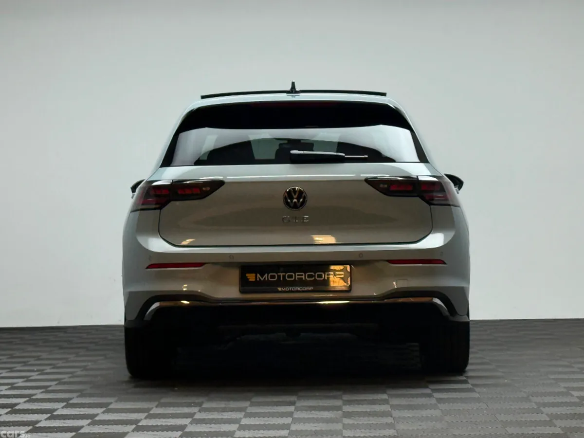 Volkswagen Golf Hatchback, Petrol Plug-in Hybrid, 2026, Blue