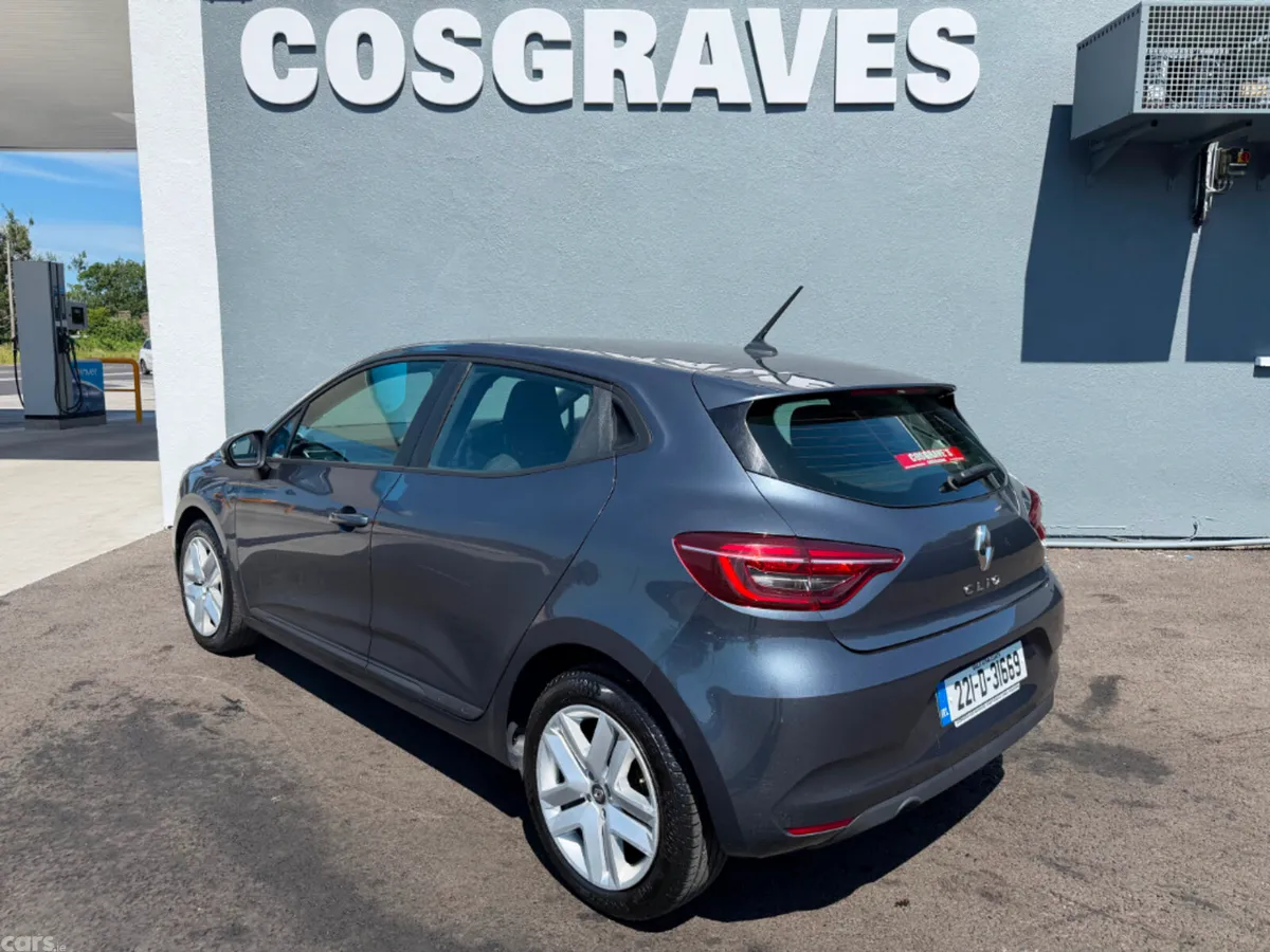 Renault Clio Hatchback, Petrol, 2022, Grey