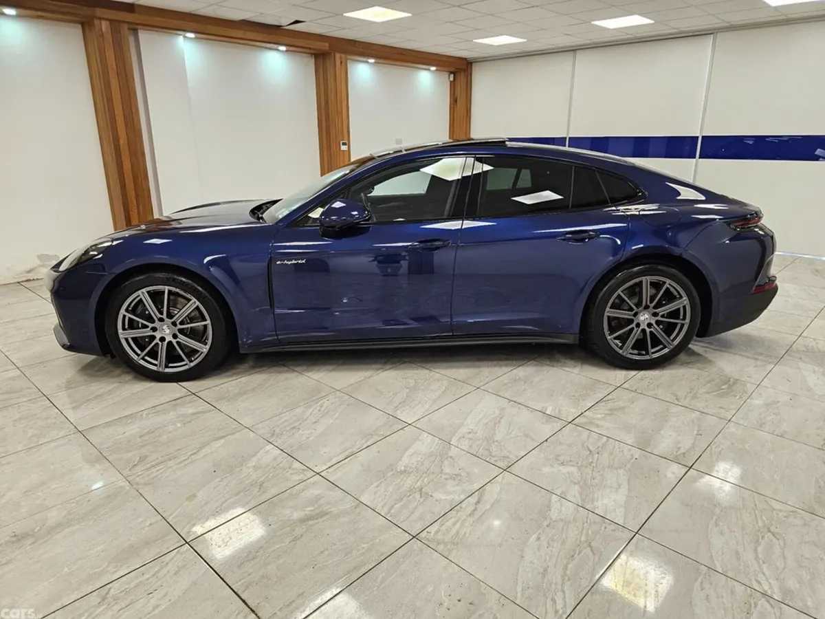 Porsche Panamera Hatchback, Petrol Plug-in Hybrid, 2025, Blue