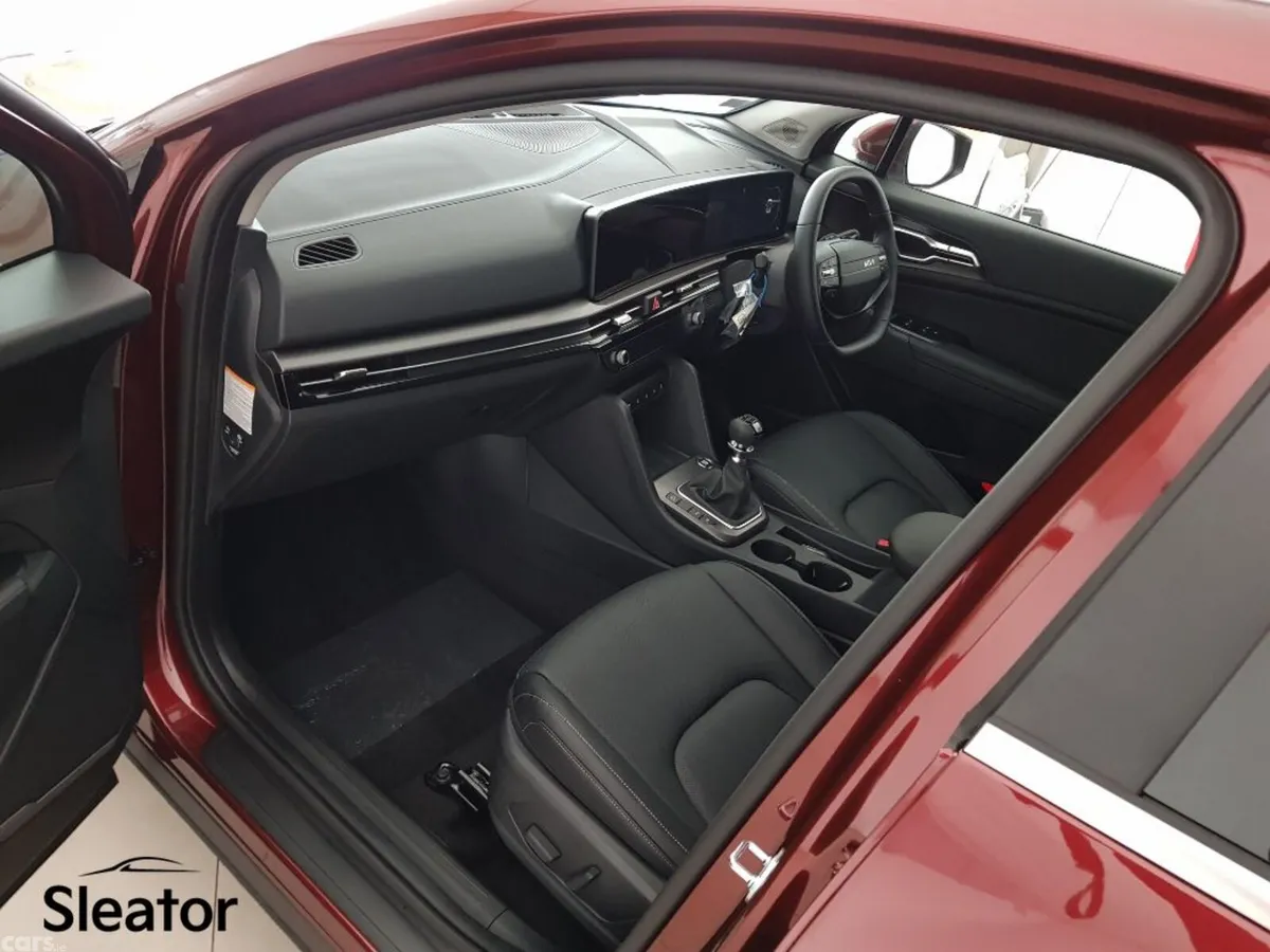 Kia Sportage MPV, Diesel, 2027, 