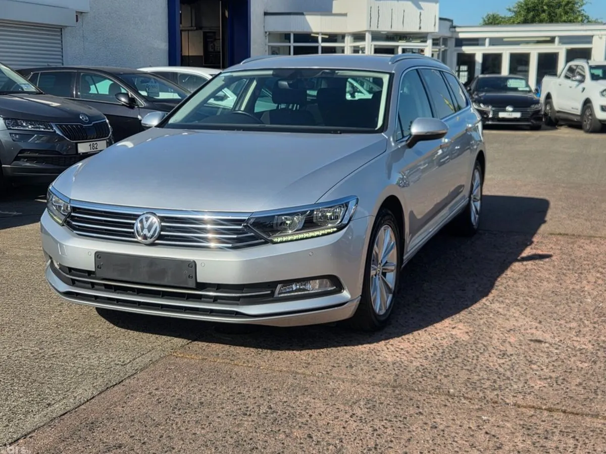 Volkswagen Passat Estate, Diesel, 2018, Silver