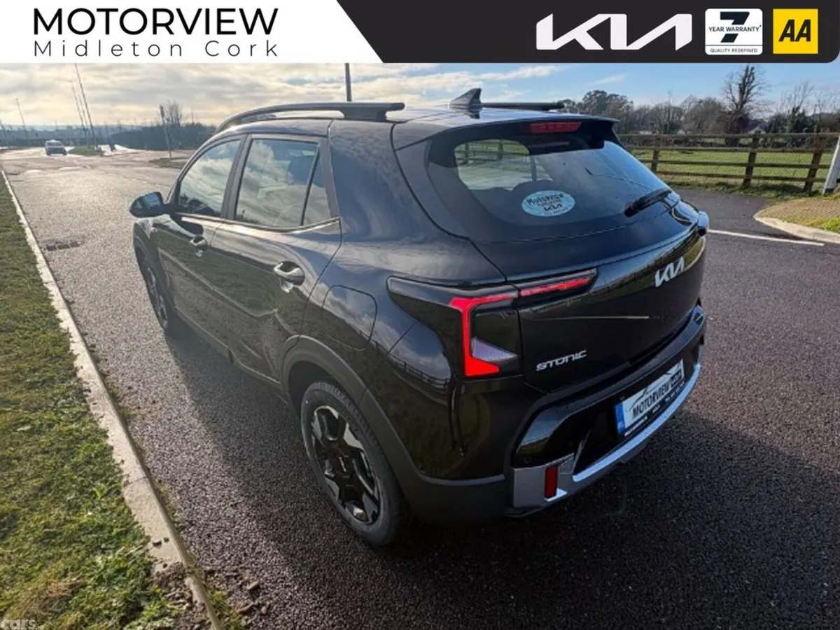 Kia Stonic Hatchback, Petrol, 2027, Black