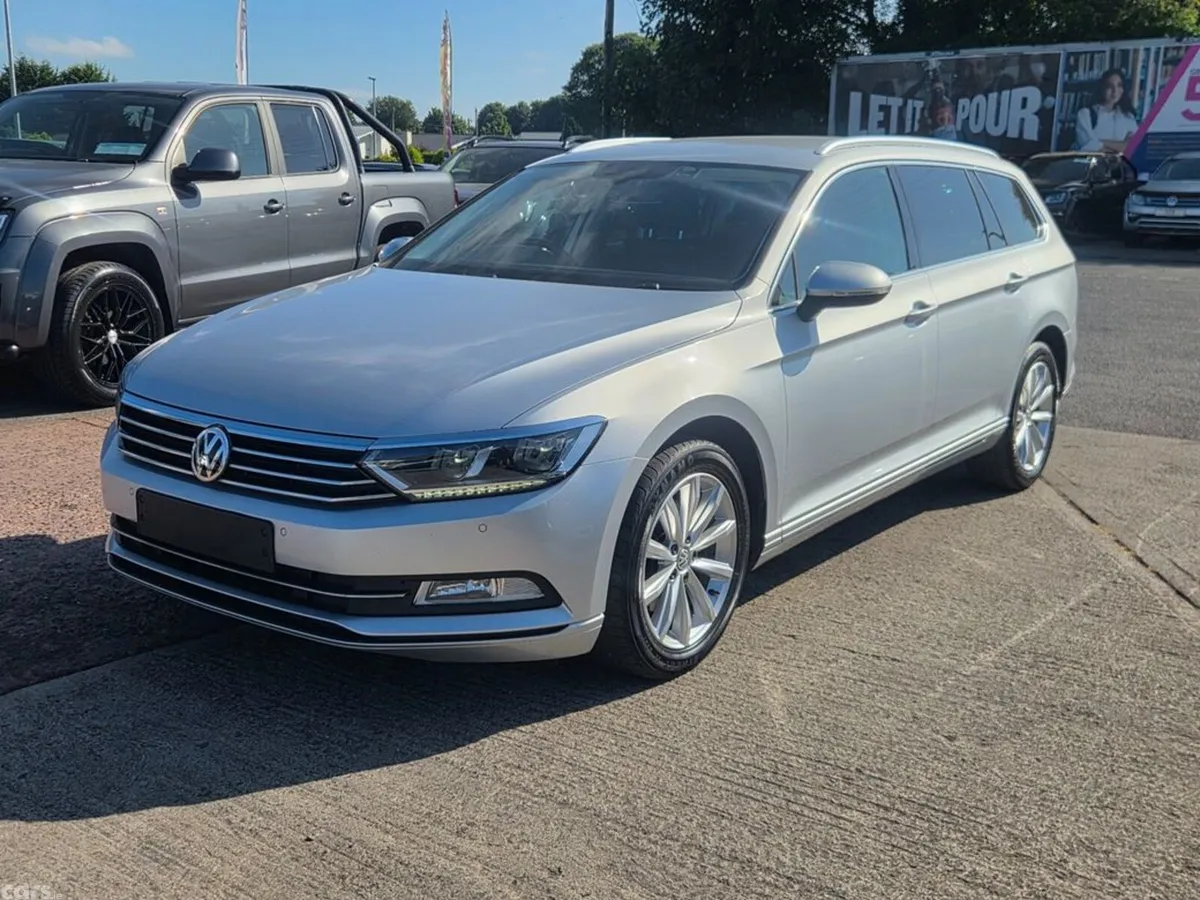 Volkswagen Passat Estate, Diesel, 2018, Silver