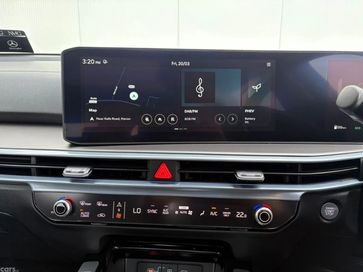 Kia Sorento SUV, Petrol Plug-in Hybrid, 2027, White