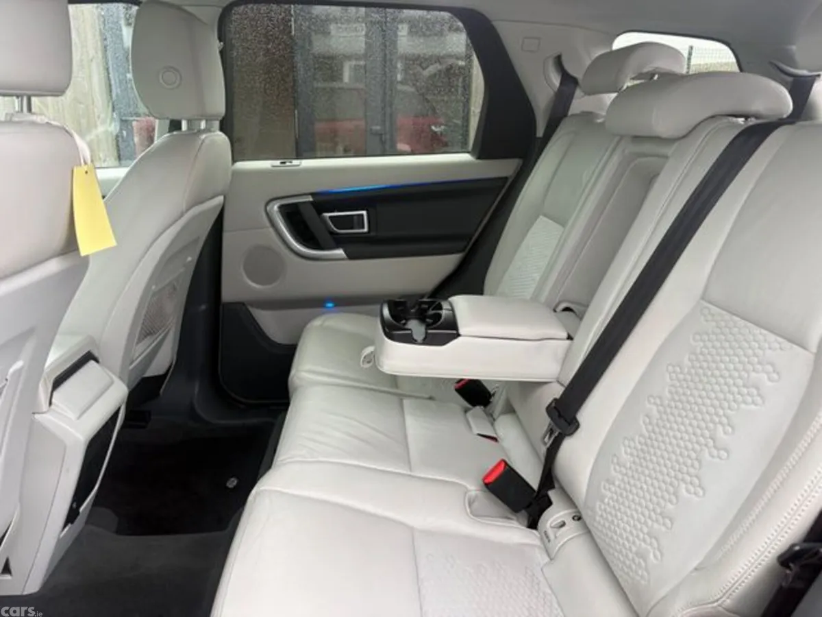 Land Rover Discovery Sport SUV, Diesel, 2018, Red