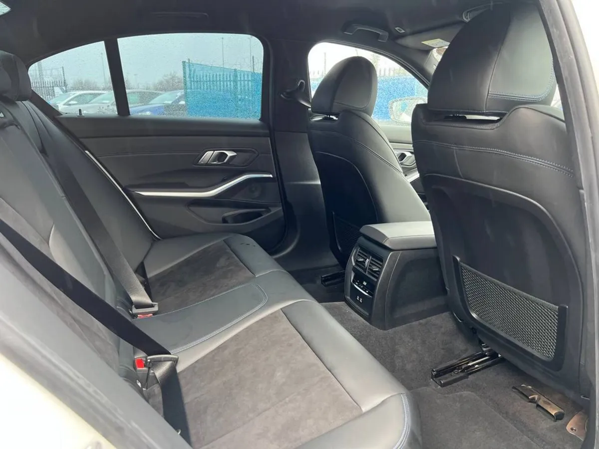 BMW 3-Series Saloon, Petrol Plug-in Hybrid, 2021, White