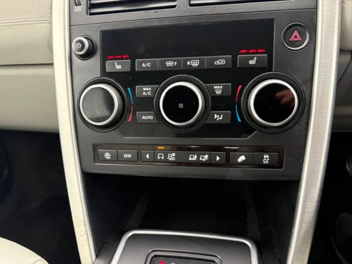 Land Rover Discovery Sport SUV, Diesel, 2018, Red