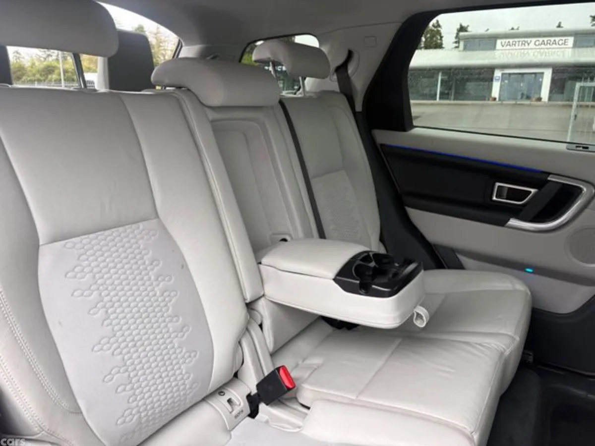 Land Rover Discovery Sport SUV, Diesel, 2018, Red